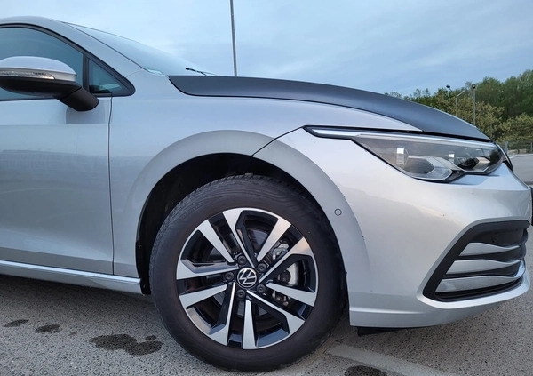 Volkswagen Golf cena 73500 przebieg: 3200, rok produkcji 2020 z Gdynia małe 596